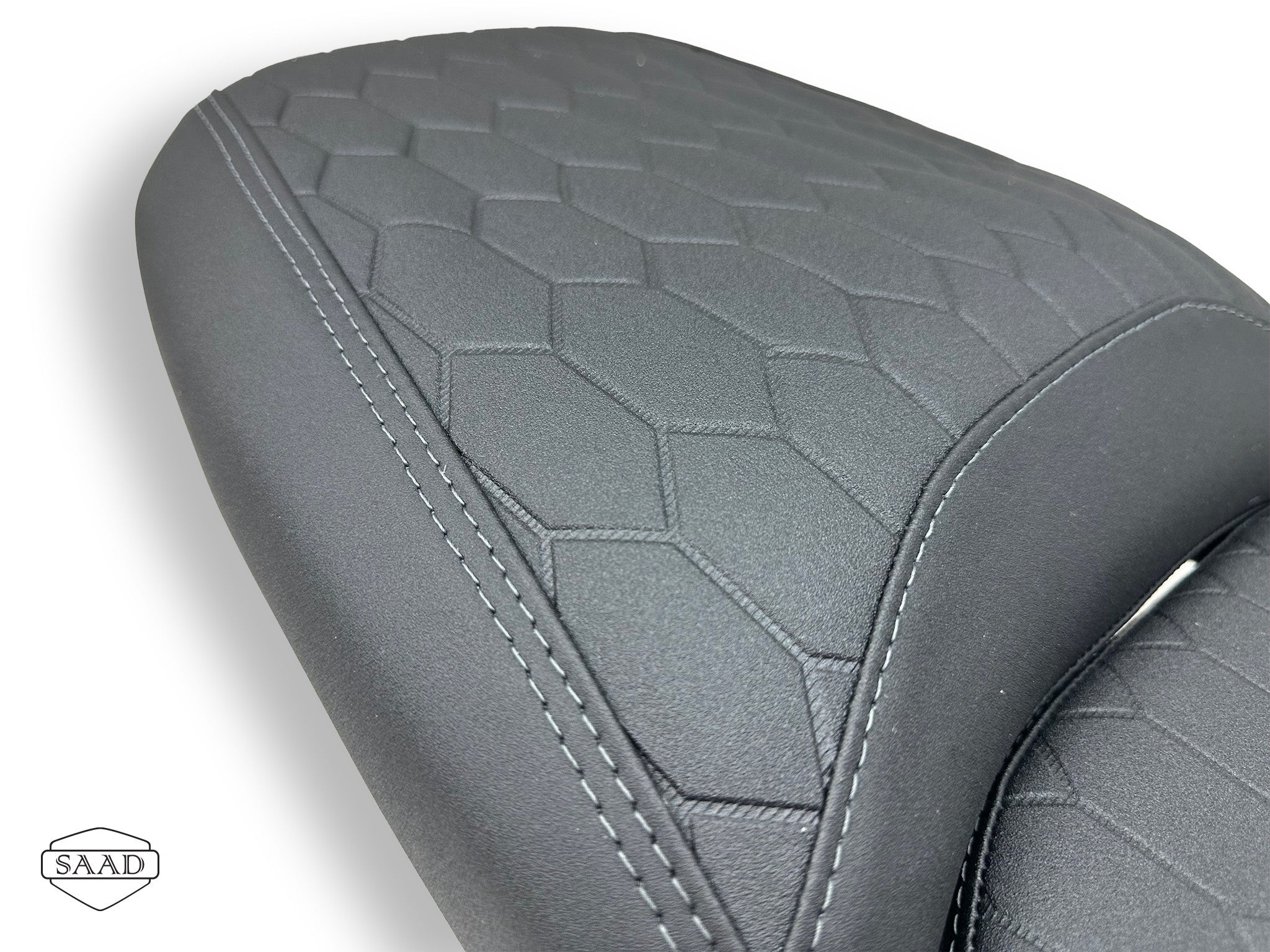 BMW R1250gs Lc 2016 Seat Cover by SAAD Covers - Photo 2