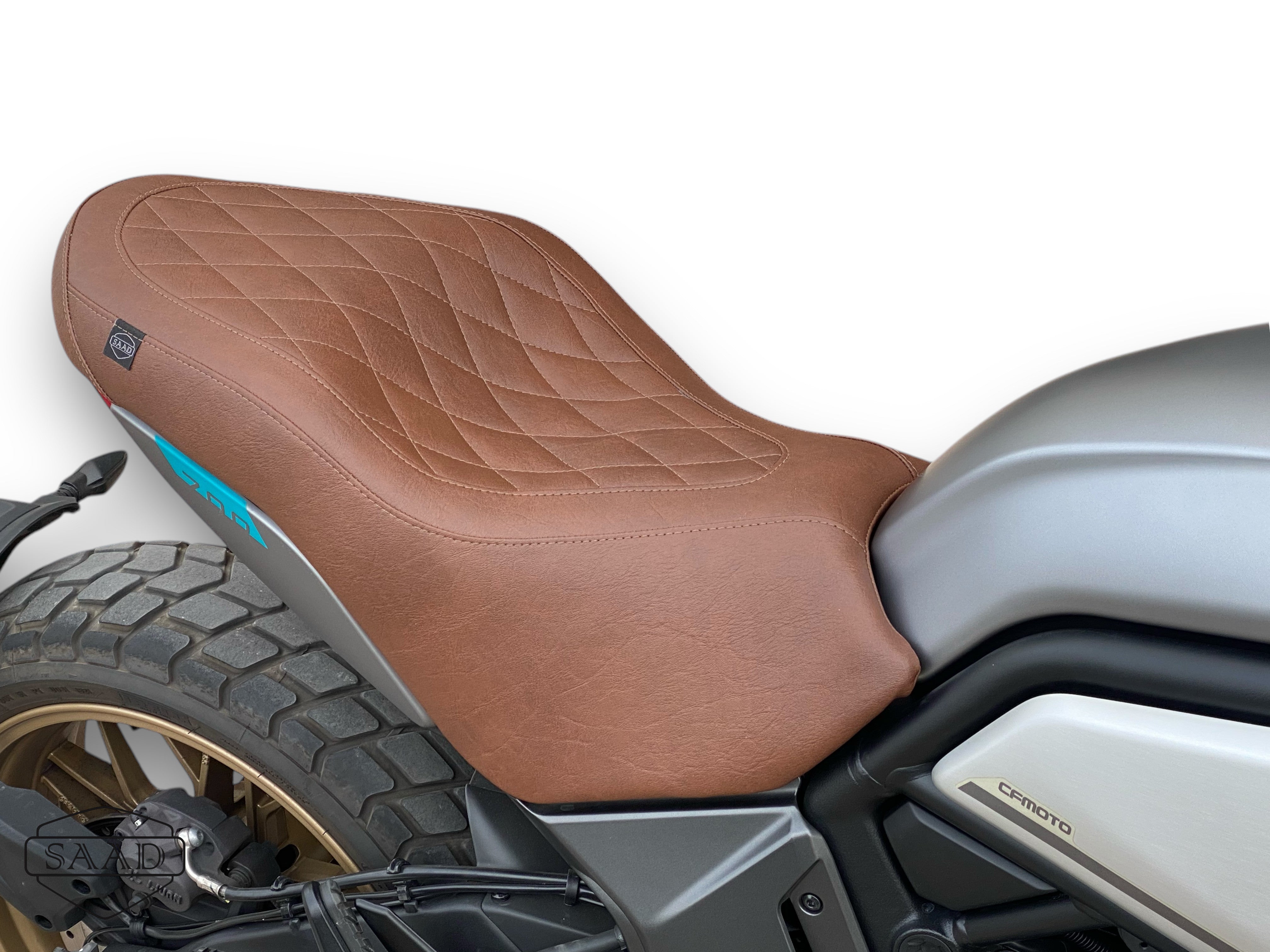 CF Moto 700 Clx Heritage Comfort Seat by SAAD Covers
