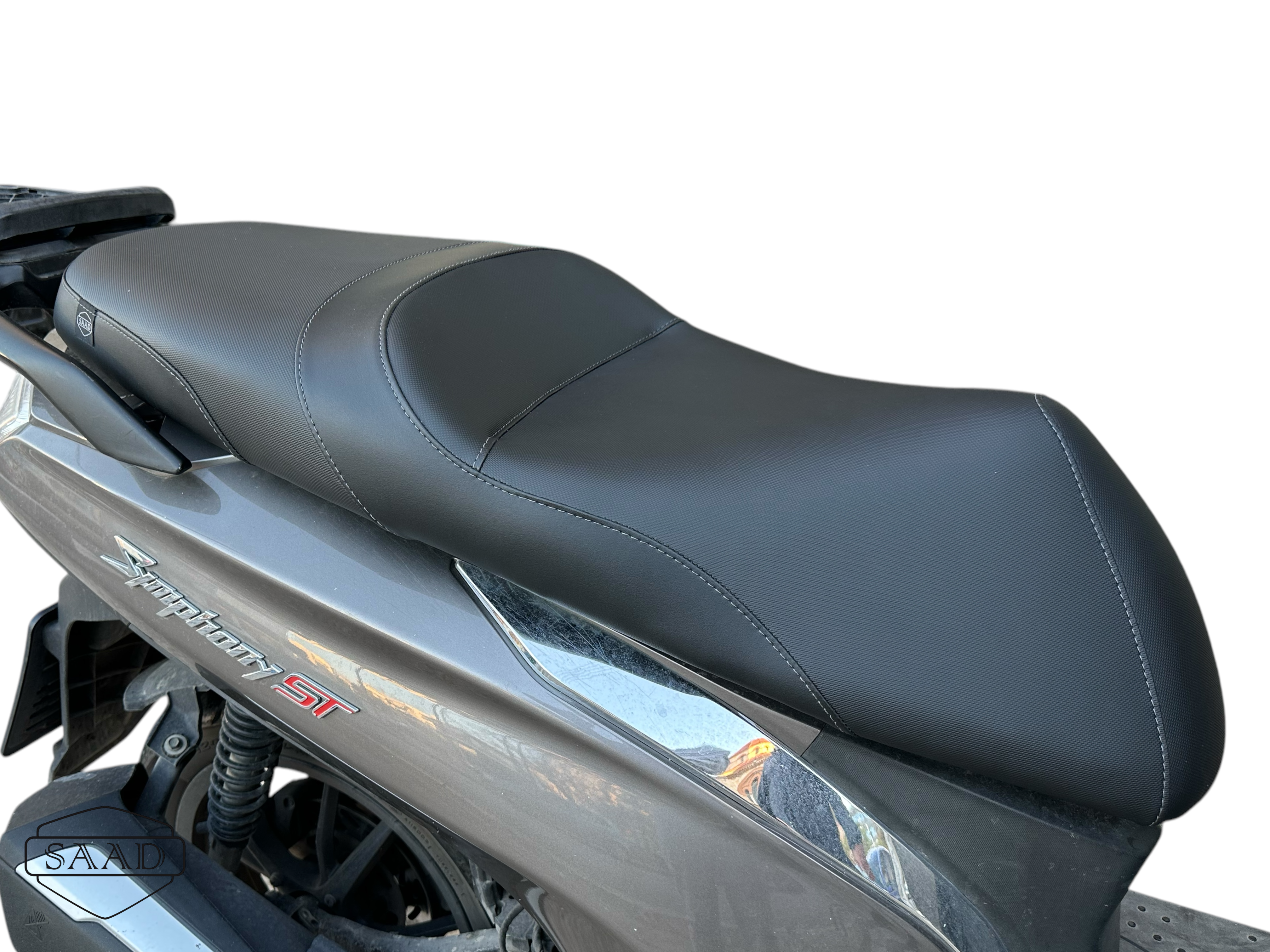 SYM SYMphony St 200 Comfort Seat by SAAD Covers
