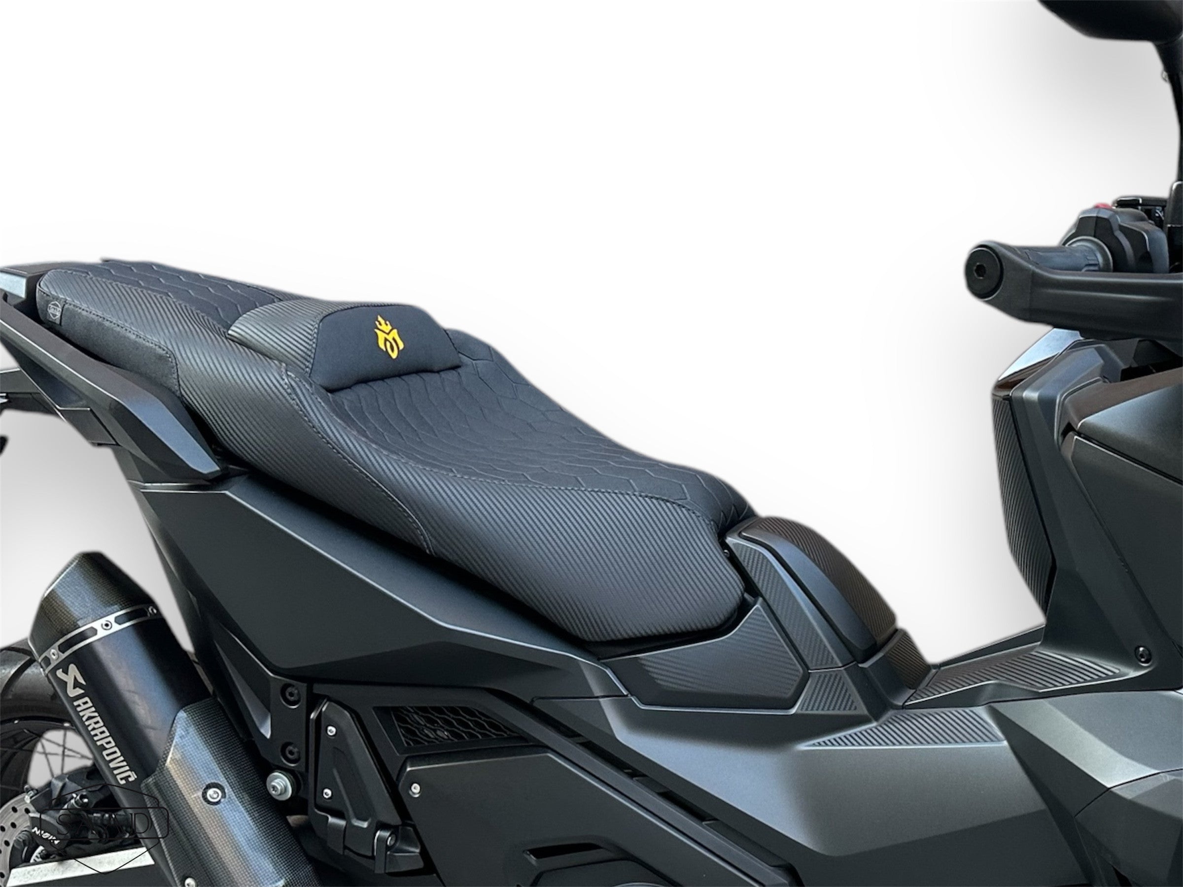 X-ADV 750 Gen 2 Comfort + Comfort Seat by SAAD Covers