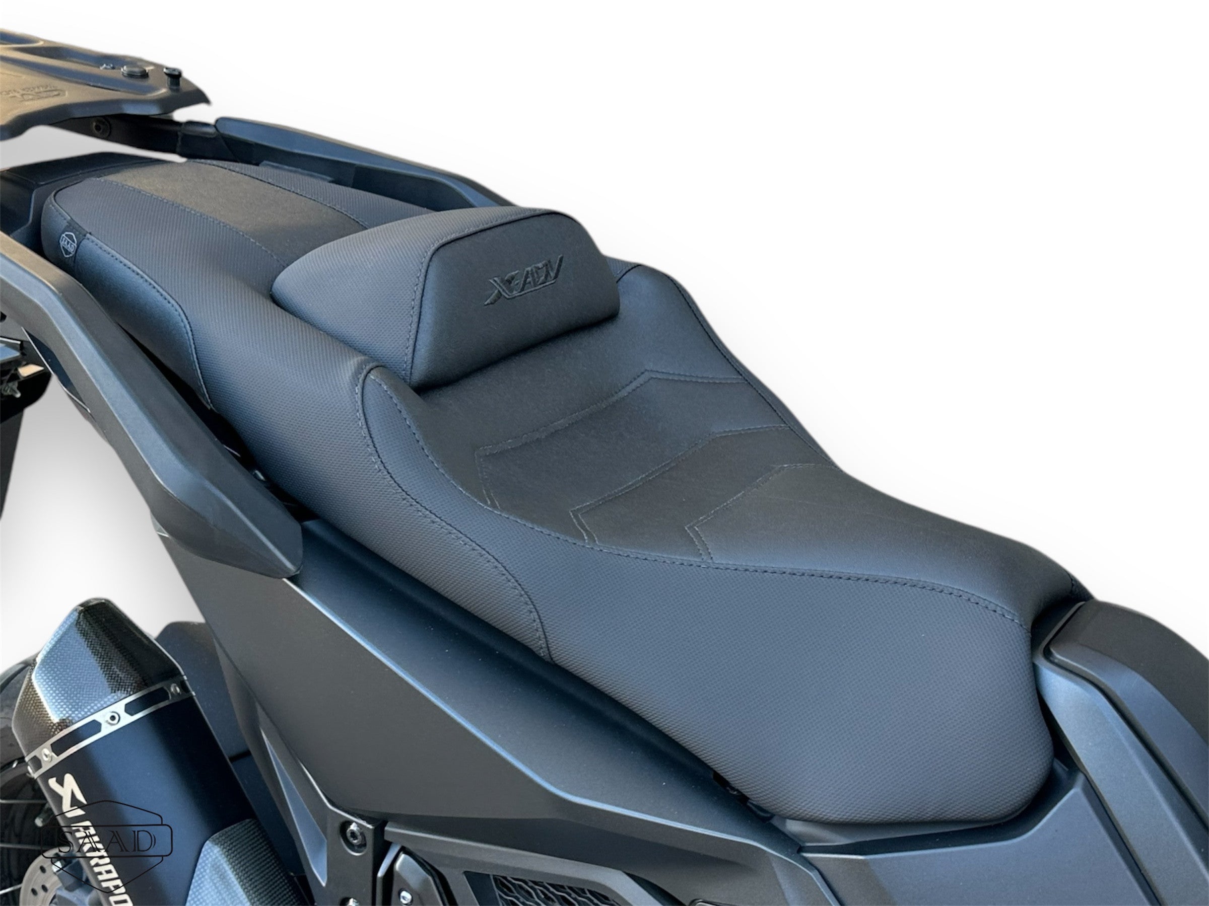 X-ADV 750 Gen 2 Comfort + Comfort Seat by SAAD Covers